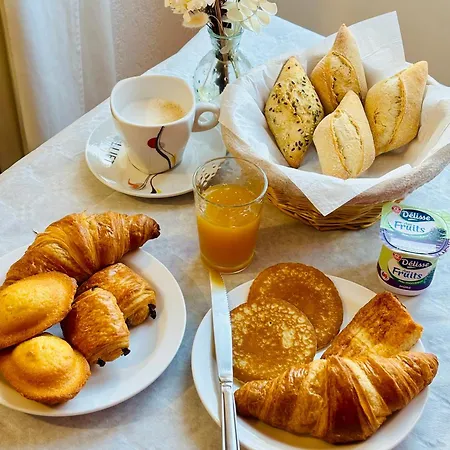 Audotel 2* قرقشونه