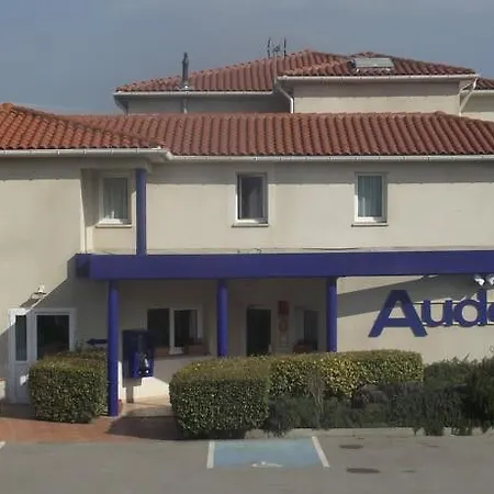 Отель Audotel