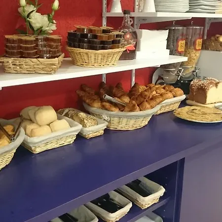 Audotel 2* Каркассон