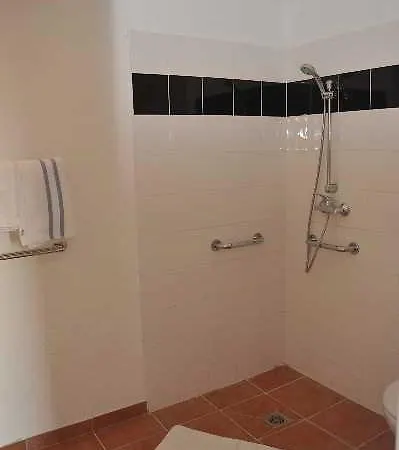 Audotel فندق 2*