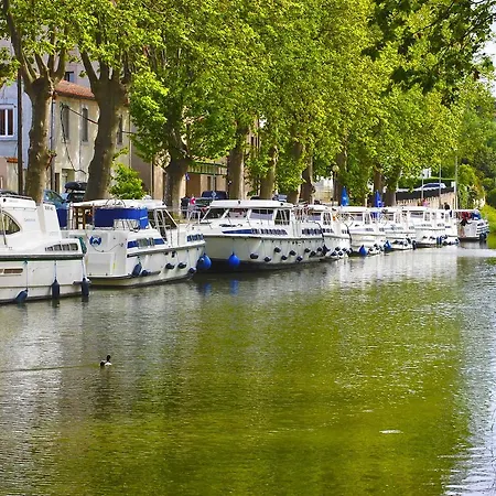 Audotel 2* Carcassonne