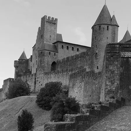 Audotel 2* Каркассон