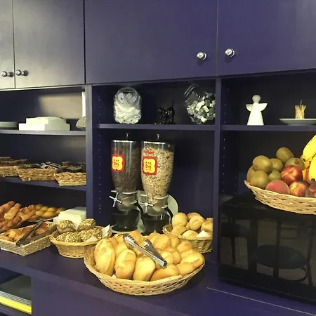 Отель Audotel Каркассон