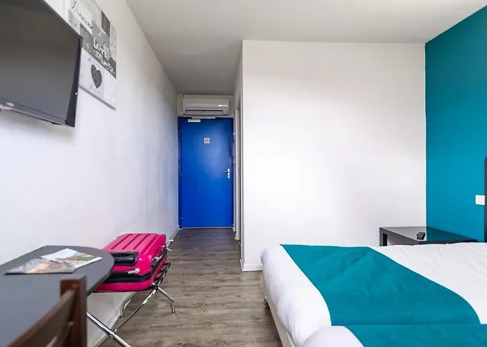 ホテル Audotel カルカソンヌ