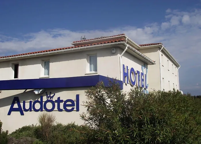 ホテル Audotel 2*