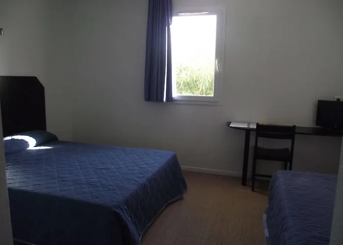 ホテル Audotel 2*