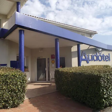 Audotel ホテル 2*